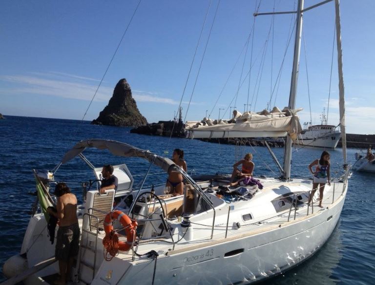 Sicilian boat CTA4